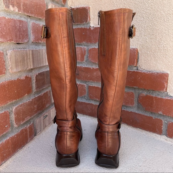 CLARKS •Tall Brown, Square Toe, Full Zip Leather Boots Sz 6 - Picture 5 of 11